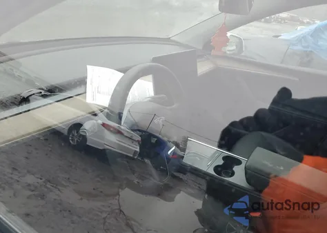 2023 Tesla Model Y from USA, damaged, VIN 7SAYGDEE1PA114563